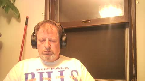 Snapshot of scottpbi52 chatting on 15, 9, 2025 scottpbi52 online show from 15, 9, 2025