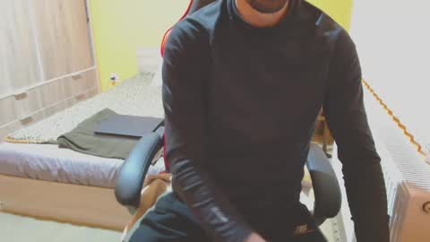 scotty_98 online show from 31, 12, 2024