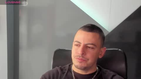 Snapshot of scotty_music chatting on 14, 9, 2025 Ricardo online show from 14, 9, 2025