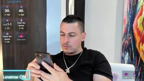 Snapshot of scotty_music chatting on 11, 10, 2025 Ricardo online show from 11, 10, 2025