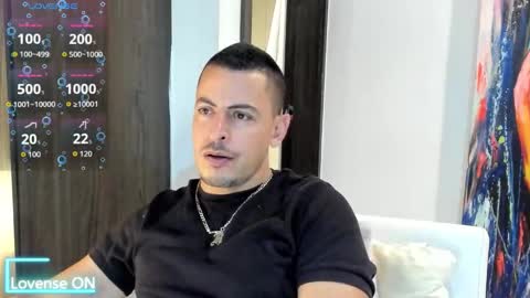 Snapshot of scotty_music chatting on 25, 10, 2025 Ricardo online show from 25, 10, 2025