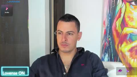 Snapshot of scotty_music chatting on 18, 11, 2025 Ricardo online show from 18, 11, 2025