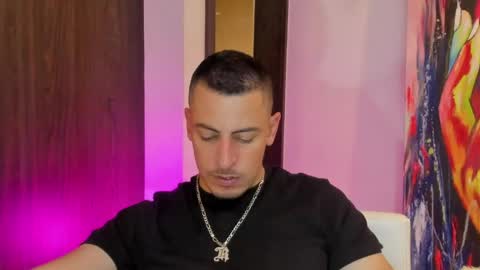 Snapshot of scotty_music chatting on 14, 5, 2026 Ricardo online show from 14, 5, 2026