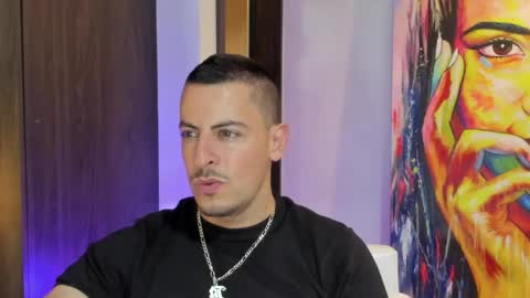 Snapshot of scotty_music chatting on 28, 5, 2026 Ricardo online show from 28, 5, 2026
