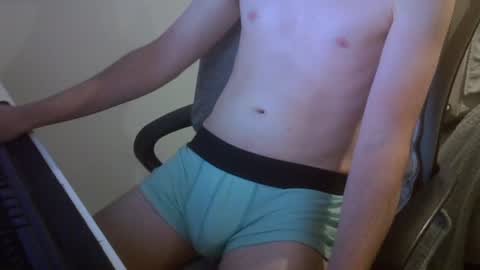Snapshot of scottyboyyy94 chatting on 22, 7, 2026 scottyboyyy94 online show from 22, 7, 2026