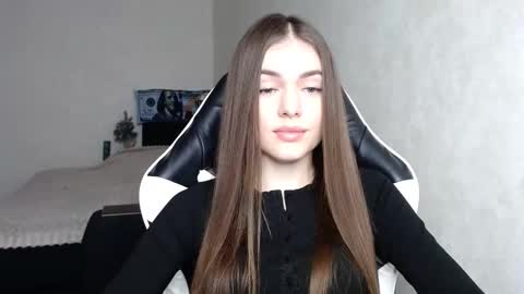 Snapshot of scratc_h chatting on 4, 1, 2025 scratc_h online show from 4, 1, 2025