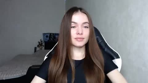 Snapshot of scratc_h chatting on 7, 1, 2025 scratc_h online show from 7, 1, 2025