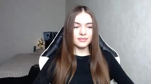 Snapshot of scratc_h chatting on 12, 1, 2025 scratc_h online show from 12, 1, 2025