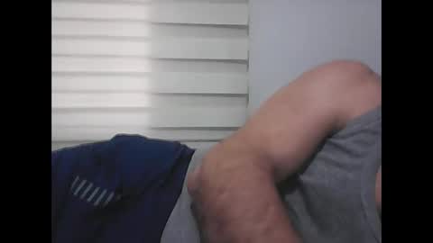 Snapshot of screw2 chatting on 29, 3, 2026 Evren online show from 29, 3, 2026