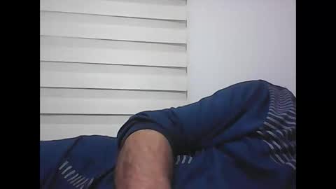 Snapshot of screw2 chatting on 2, 4, 2026 Evren online show from 2, 4, 2026