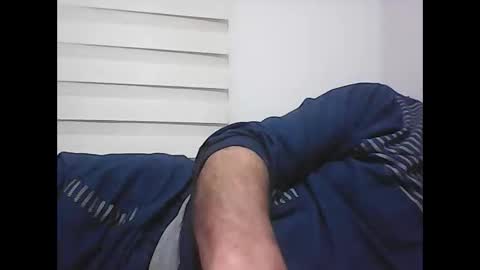 Snapshot of screw2 chatting on 13, 4, 2026 Evren online show from 13, 4, 2026