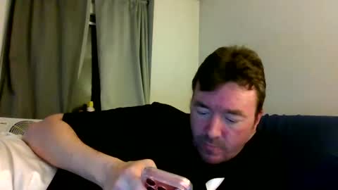 Snapshot of scuba_man chatting on 11, 11, 2025 scuba_man online show from 11, 11, 2025