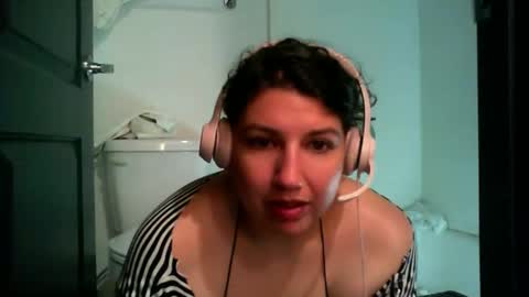 Snapshot of scumbagsmith chatting on 25, 11, 2025 Danni online show from 25, 11, 2025