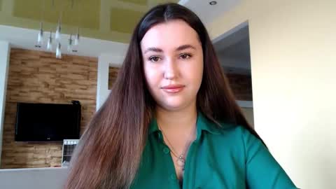 Snapshot of sea_cocktail chatting on 3, 2, 2025 Elizabeth  online show from 3, 2, 2025