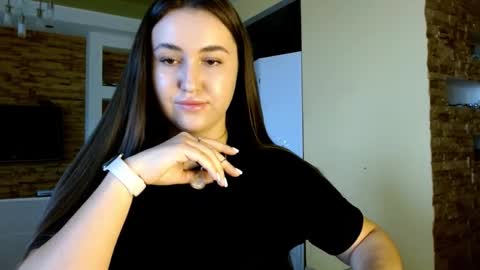 Elizabeth  online show from 18, 3, 2026