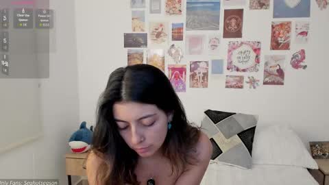 Snapshot of seahotseason chatting on 28, 4, 2026 Aria Independent model online show from 28, 4, 2026