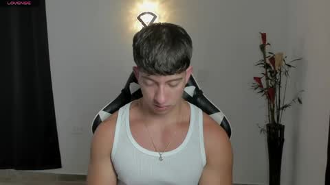 Snapshot of sean_brownx chatting on 2, 6, 2026 Sean online show from 2, 6, 2026