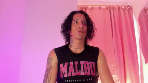 Snapshot of sean_royal chatting on 9, 2, 2026 online show from 9, 2, 2026