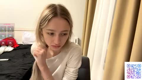 Snapshot of seasonhamiss chatting on 1, 5, 2026 Kate online show from 1, 5, 2026