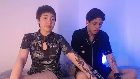 Snapshot of sebas_and_mila chatting on 19, 10, 2025 CAMILA Y SEBASTIAN online show from 19, 10, 2025