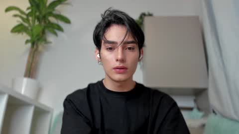 sebastian online show from 11, 1, 2025