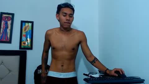 sebasbight online show from 15, 9, 2025