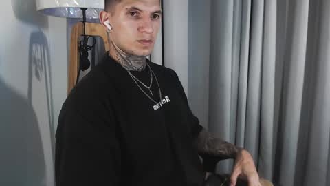 Sebastian online show from 10, 9, 2025