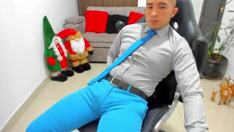 Snapshot of sebastian_oconnor77 chatting on 6, 1, 2025 juan sebastian online show from 6, 1, 2025