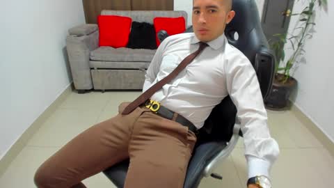 Snapshot of sebastian_oconnor77 chatting on 13, 1, 2025 juan sebastian online show from 13, 1, 2025