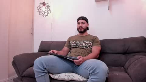 Snapshot of sebastianvilla__ chatting on 8, 1, 2025 Instagram jeanpaulfit online show from 8, 1, 2025