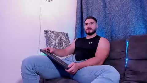 Snapshot of sebastianvilla__ chatting on 11, 2, 2025 Instagram jeanpaulfit online show from 11, 2, 2025