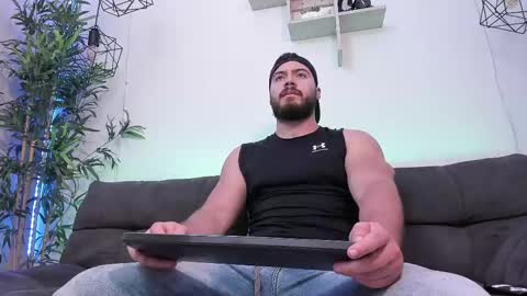 Snapshot of sebastianvilla__ chatting on 4, 3, 2025 Instagram jeanpaulfit online show from 4, 3, 2025