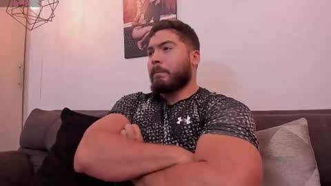 Snapshot of sebastianvilla__ chatting on 12, 9, 2025 Instagram jeanpaulfit online show from 12, 9, 2025