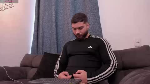 Snapshot of sebastianvilla__ chatting on 30, 9, 2025 Instagram jeanpaulfit online show from 30, 9, 2025