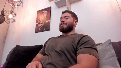 Snapshot of sebastianvilla__ chatting on 6, 10, 2025 Instagram jeanpaulfit online show from 6, 10, 2025