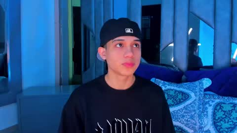 Sebastian online show from 19, 9, 2025