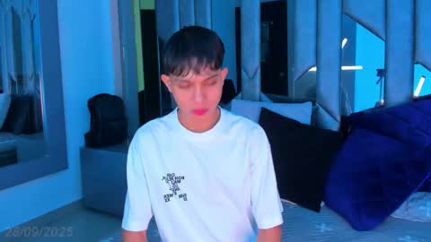 Sebastian online show from 28, 9, 2025