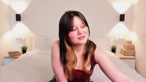 sebrinavisage online show from 27, 3, 2026