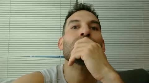 Sebastian Royce online show from 26, 6, 2026