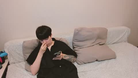 Snapshot of secret_dreams_ chatting on 5, 7, 2026 Amanda and pair in a real life we love each other but can play with you online show from 5, 7, 2026