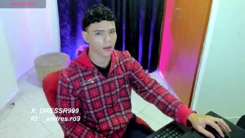 JUSTIN online show from 1, 12, 2025