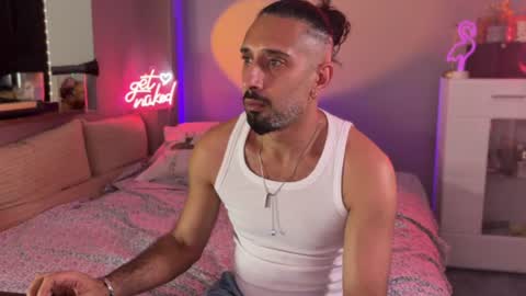 Secret Lovers online show from 12, 6, 2026