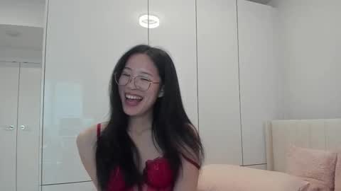 Angela online show from 13, 12, 2025