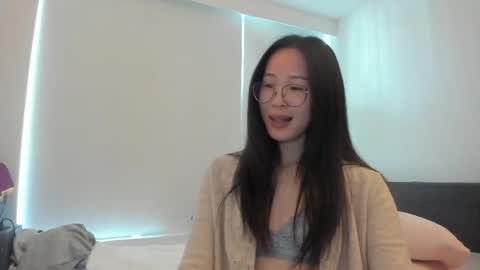Angela online show from 4, 6, 2026