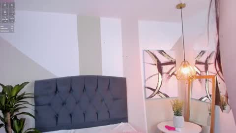 Snapshot of secretprivatebunny chatting on 26, 1, 2025 Maria online show from 26, 1, 2025