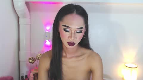 ashly online show from 17, 9, 2025