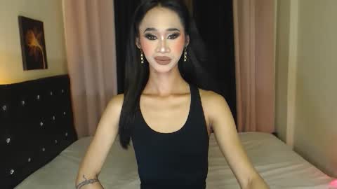 ashly online show from 8, 4, 2026