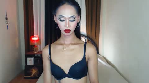 Snapshot of seductive_ashly chatting on 8, 6, 2026 ashly online show from 8, 6, 2026