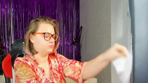 seductive_she_wolf online show from 26, 1, 2025