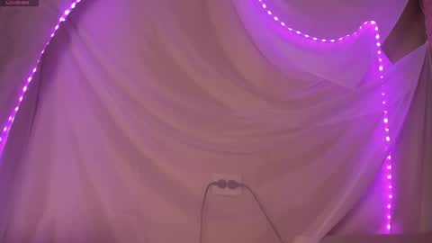 seductive_she_wolf online show from 23, 5, 2026